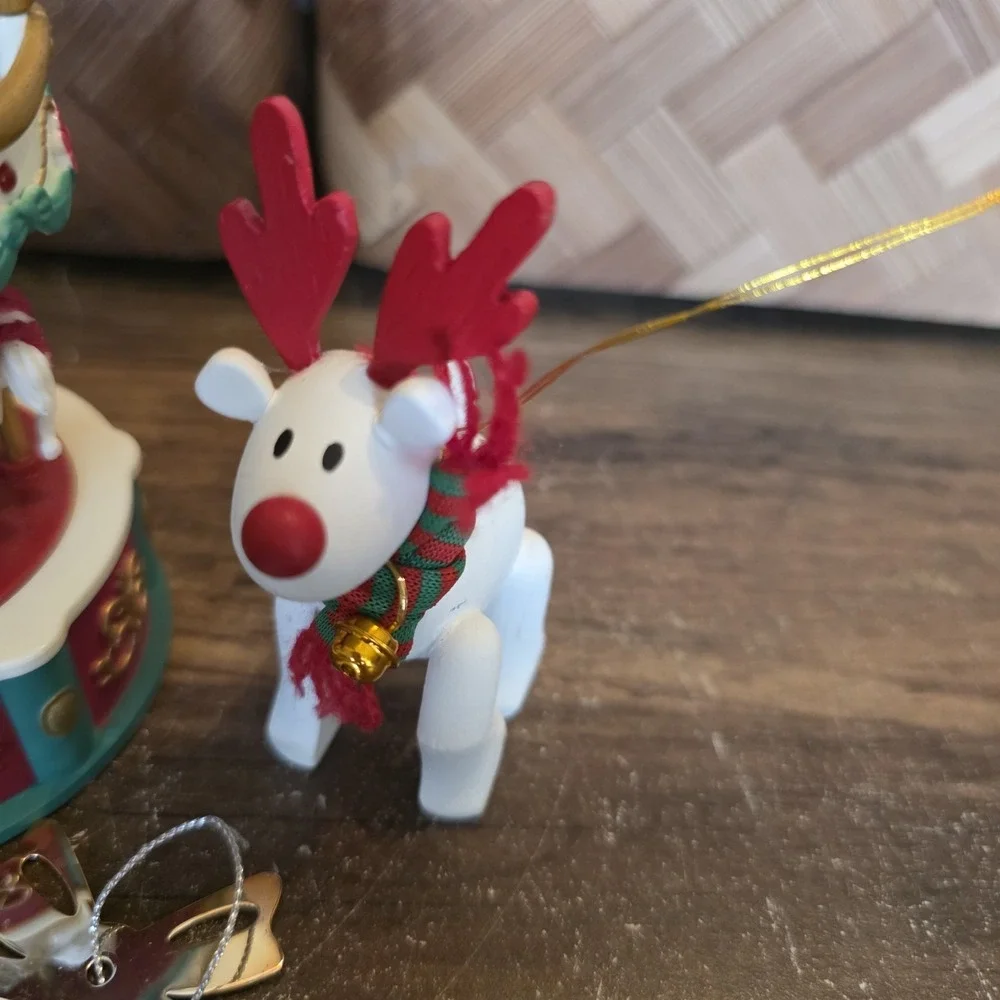 4‎ Avon Christmas Ornaments Festive Carousel Bear In Stocking Reindeer Tree